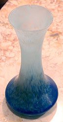 Vase.